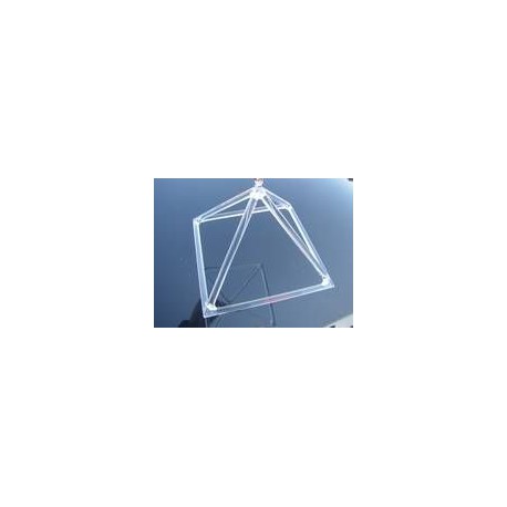 Kristallpyramide von Dieter Schrade 280 g 200 mm KP 200 geschliffen